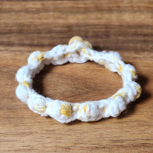 Quick & Easy 10-Minute Crochet Bracelet Pattern