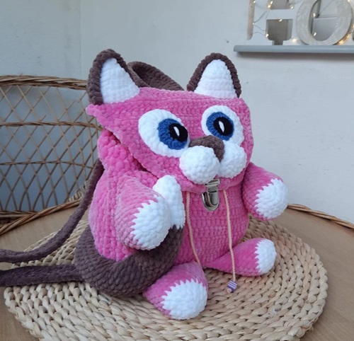 Crochet Cat-Shaped Backpack