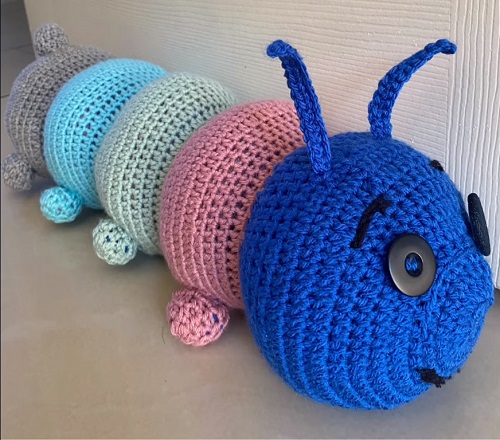 Easy and Cute Crochet Doorstop Pattern 5