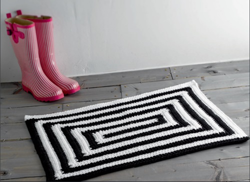 Crochet Labyrinth Doormat