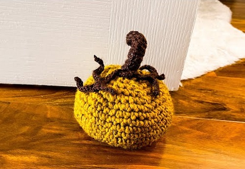 Easy and Cute Crochet Doorstop Pattern 3
