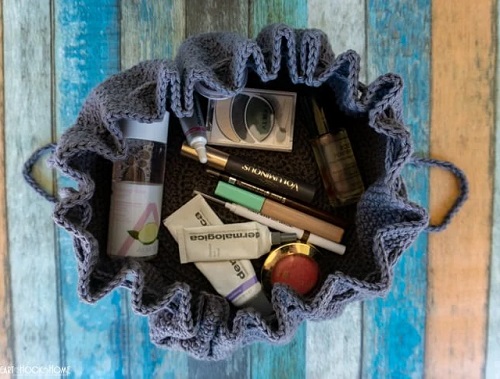 DIY Crochet Makeup Organizers Patterns Ideas