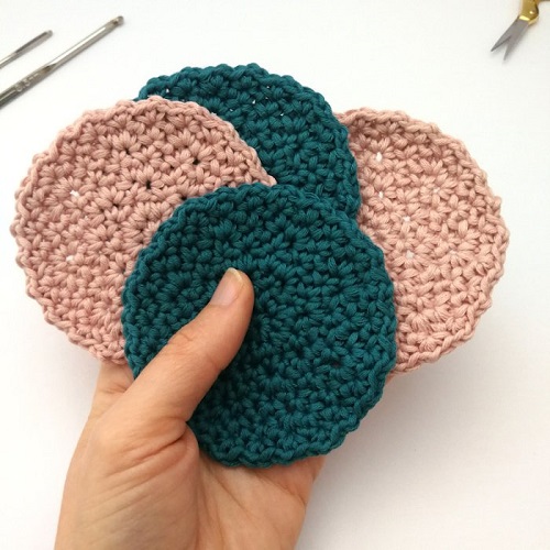 Easy and Cute Small Crochet Projects Patterns 4
