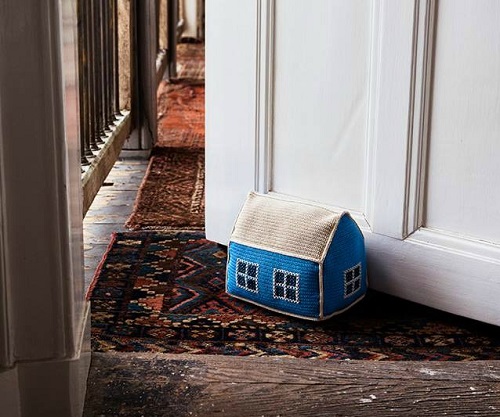 Stunning Crochet Doorstop 3