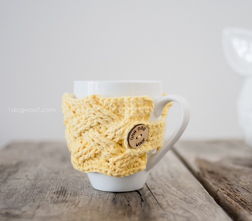 Woven Cables Mug Cozy Crocheted Pattern