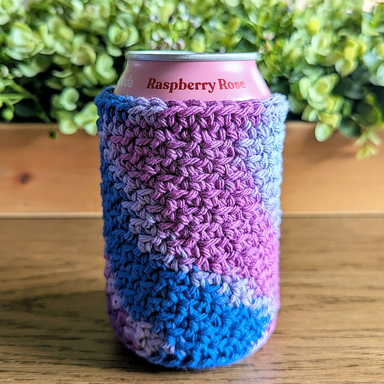 purple ombre can cozy