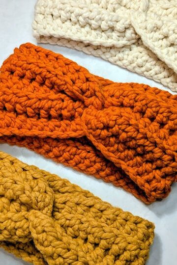 20 Minute Chunky Ear Warmer Free Crochet Pattern