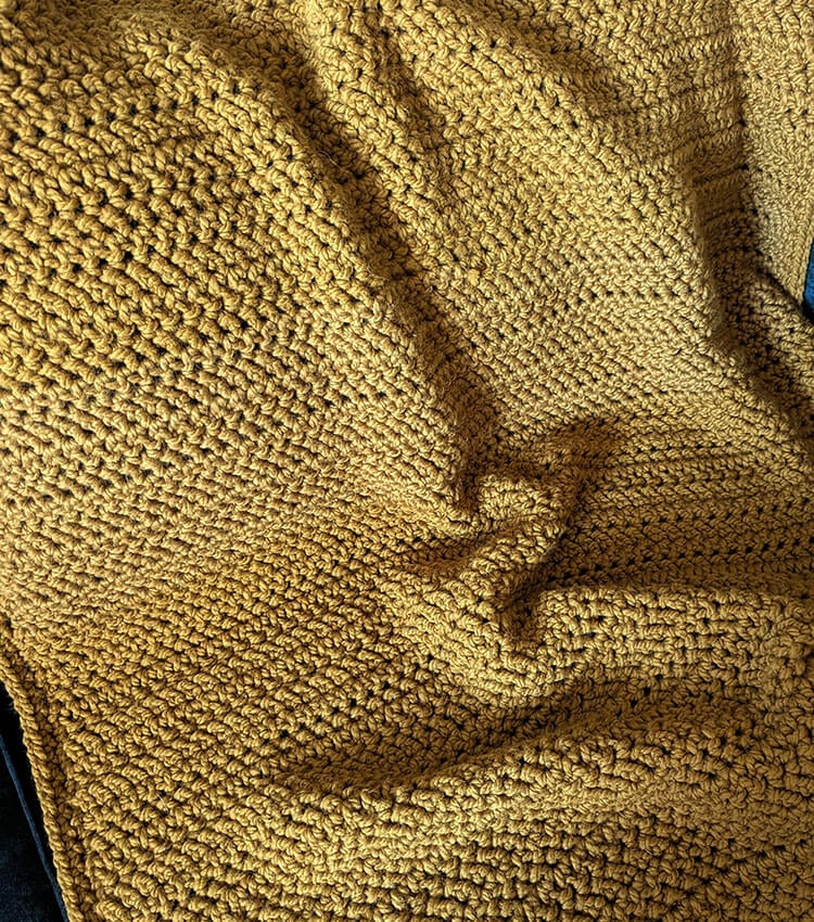 Cozy Nights Chunky Blanket