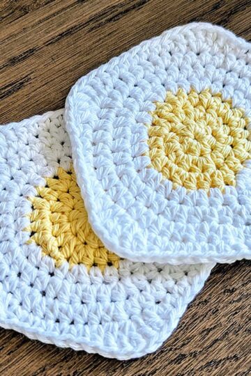 Egg Coaster Free Crochet Pattern