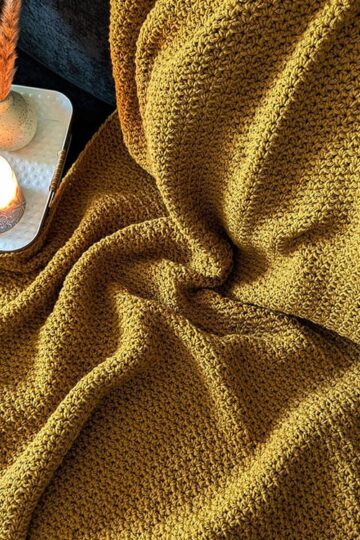 Housewarming Blanket Free Crochet Pattern