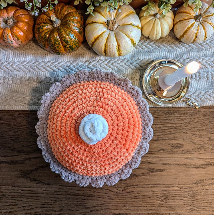 crochet pumpkin pie pillow