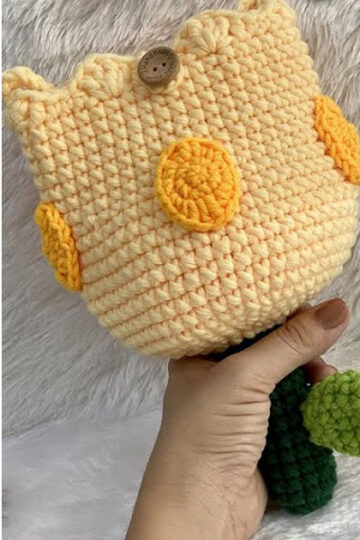 14 Stylish Crochet Tulip Bag Free Patterns