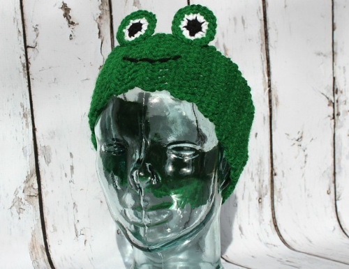 Frog Ear Warmer Crochet Pattern