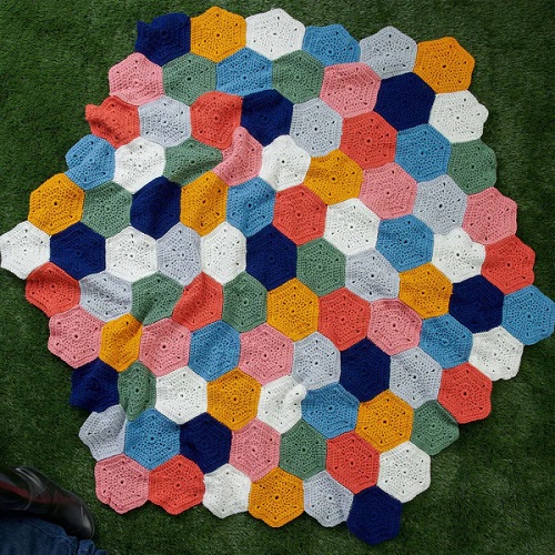 Hexagon Quilt Blanket