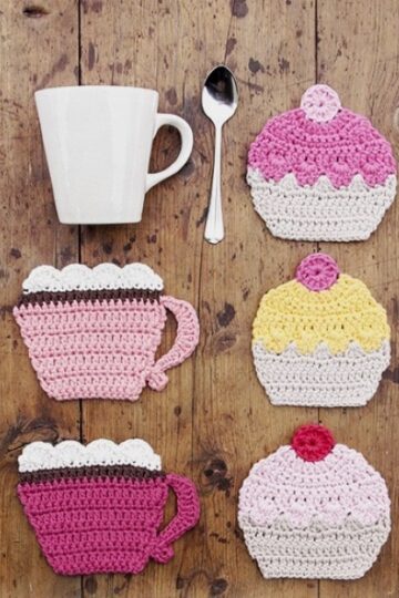 14 Coffee Mug Coasters Free Crochet Patterns - Crocht