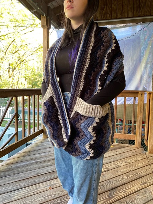 6DKB Sideways Pocket Scarf