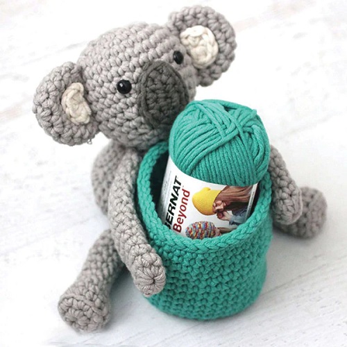 DIY Crochet Koala Desk Organizer