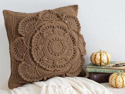 Arabesque 18-inch Decorative Pillow Cover