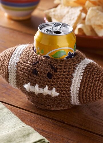 14 Free Beer Can Cozy Crochet Patterns