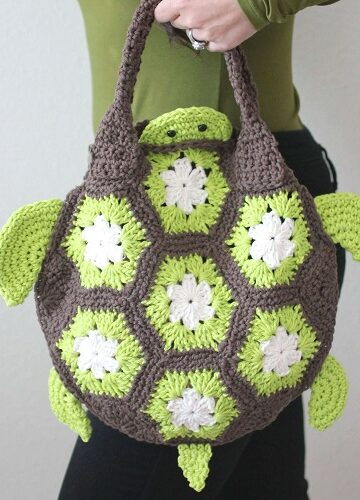 14 Crochet Hexagon Bag Free Patterns