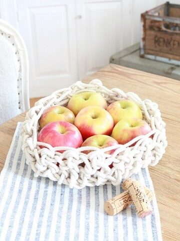 9 Crochet Fruit Basket Free Patterns