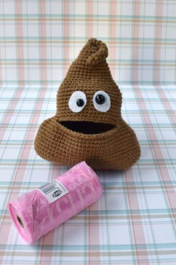 7 Free Dog Poop Bag Holder Crochet Patterns