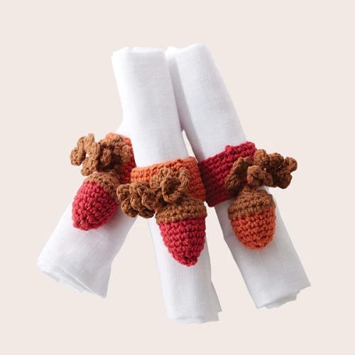 Acorn Napkin Holder