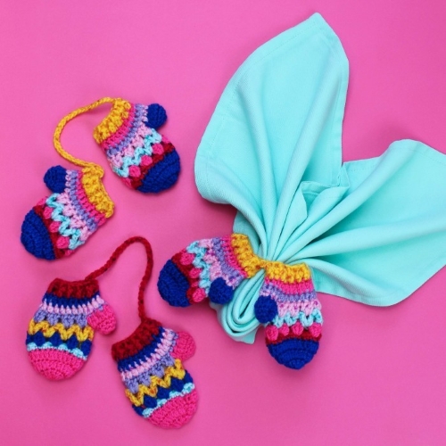 Mini Mitten Napkin Holder