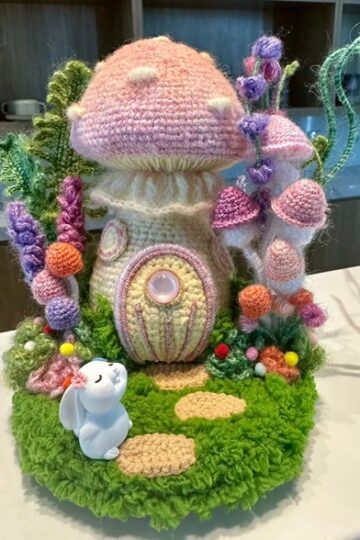 7 Crochet House With Garden Free Patterns