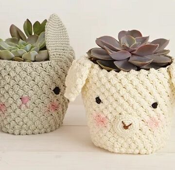 17 Crochet Animal Plant Holder Free Patterns