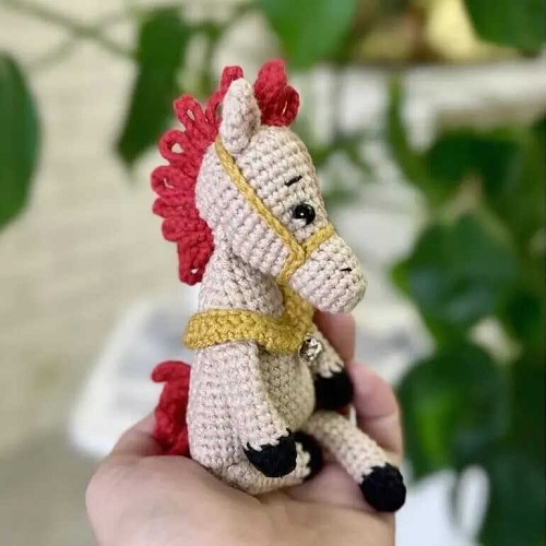 6 Crying Horse Toy Free Crochet Patterns