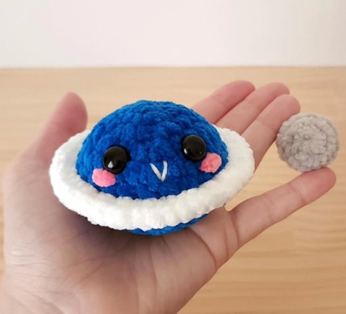 Tiny Planet Free Crochet Pattern