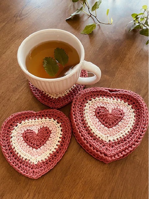 Small Bug Crochet Pattern 10 Valentine’s Day Coasters Free Crochet Patterns
